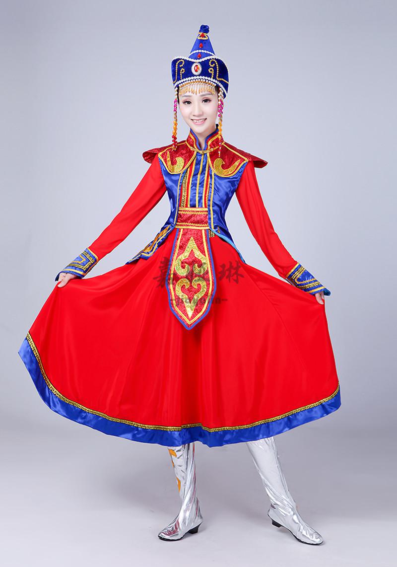 科技与艺术融合下的最新蒙古舞蹈服饰风采